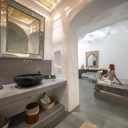 Numa Santorini-3